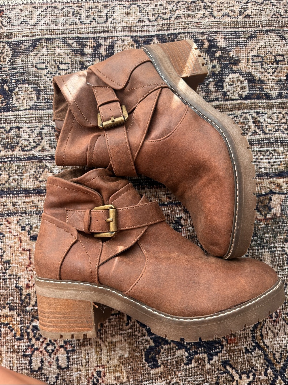 Steve Madden Vanessah Cognac Leather Buckle Ankle Moto Boots - Size 10